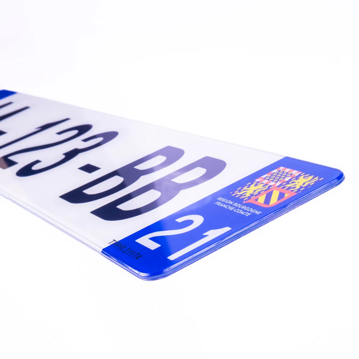 2 Plaques d'immatriculation Voiture - homologué - SIV 520 x 110 mm - résistance aux Chocs, aux intempéries et Anti UV. Made in France Pose avec Rivets