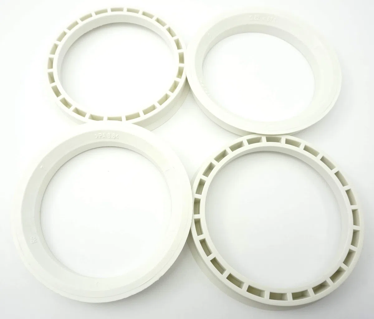 4 bagues de centrage 82,0-67,1/82 sur 67,1 blanc pur pour automobile