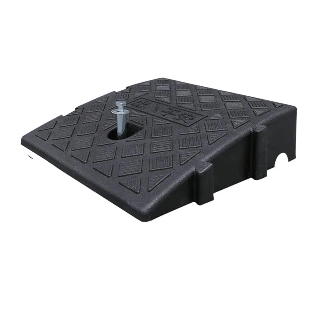 Lot de 2 Rampe de Trottoir 250x270x70mm, Portable - en Plastique Léger - Rampe de Seuil de 7cm Trottoirs pour Voiture vélo Fauteuil Roulant, Moto, Chariot à Main, Surface Antidérapante, 2 Pièce