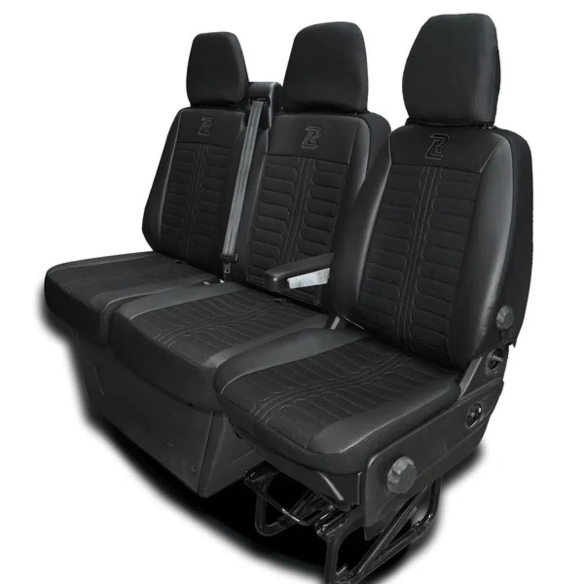 LUCARO Housses de Siège Auto Set Tornado pour Iveco Daily à Partir de 2014 1+2 Noir – Housses de Siège Auto Résistantes, Tissu Confort Fabriqué en Tissu D’ameublement et Cuir écologique